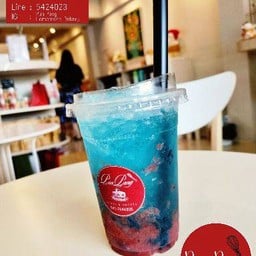 สตอเบอรี่ แอนด์ ซี
