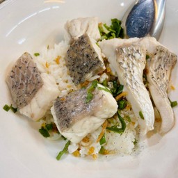 ข้าวต้มปลากะพงขาว