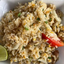 ข้าวผัดหมูชิ้น