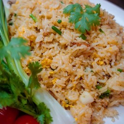 ข้าวผัดปูจานใหญ่