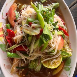 ตำซั่วผัก