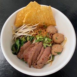 ก๋วยเตี๋ยวคลุกเนื้อ