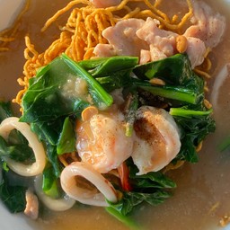 หมี่กรอบราดหน้ารวมมิตร