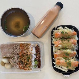 ต้มยำแห้ง+เกี๊ยวปูอัด+น้ำสมุนไพร