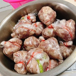 แหนมหมู