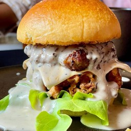 หลงกลิ่นเบอร์เกอร์ .