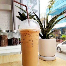ริมทางกาแฟนมสด