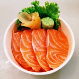 มินิแซลมอนซาซิมิ