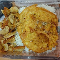 ข้าวไข่เจียวหมูสับ