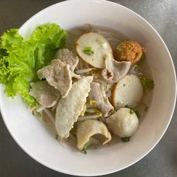 ทรงเครื่ิอง ลูกช้ินปลา(น้ำใส)