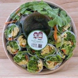 ก๋วยเตี๋ยวไส้ไข่ม้วนลุยสวน (กล่องใหญ่)