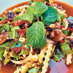 ยำหอยแครง