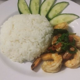 กระเพรากุ้ง