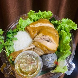 บ้านต้นหนาว