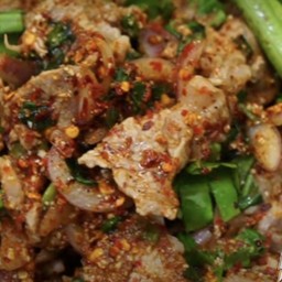 น้ำตกหมู