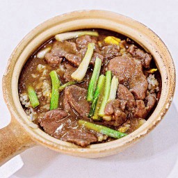 ข้าวราดหน้า (วุ่ยฝ่าน) d