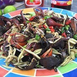 ยำมะม่วงปูเค็ม