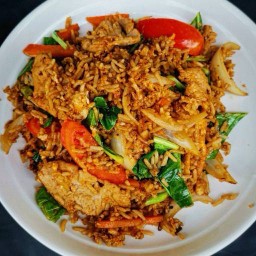 ข้าวผัดโบราณ