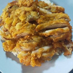 ข้าวหมูทอด พิเศษ