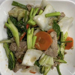 ผัดผักรวมหมู