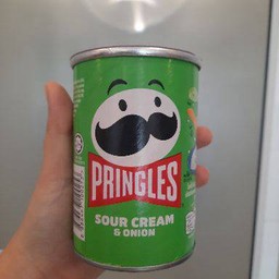 Pringles-sour cream