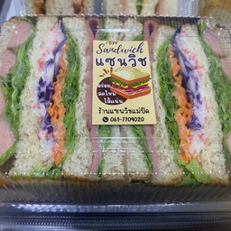 แซนวิช โบโลน่า+ปูอัด+ไส้กรอก