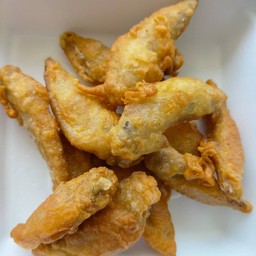 ปลายปีกไก่ทอดกรอบ