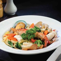 สปาเก็ตตี้ผัดขี้เมาทะเล