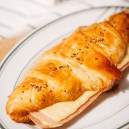 Ham Cheese Croissant 1pc