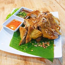 ไก่ย่างเขาสวนกวางครึ่งตัว