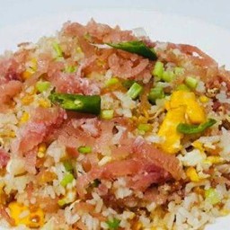 ข้าวผัดแหนม
