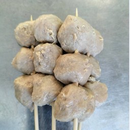 ลูกชิ้นเอ็นเนื้อ