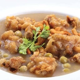 ซี่โครงหมูอบถั่วลันเตา