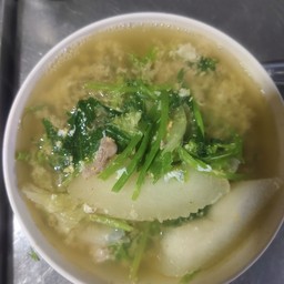 จุ่มถ้วยหมู