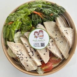 L18 สลัดผัก อกไก่ (กล่องใหญ่)