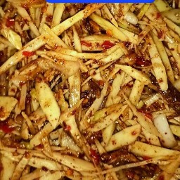 ยำมะม่วงโบ๊เบ๊อุดร  ป๋ำ -เก๊าะ ผลไม้แช่เย็น(ตลาดโบ๊เบ๊อุดร)