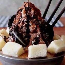 ปังเย็น โอรีโอ้ ป๊อกกี้ นมสด โอวัลตินภูเขาไฟ