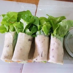L4 สลัดโรลหมูยอ (Pork Sausage, Spring Roll) กล่องใหญ่