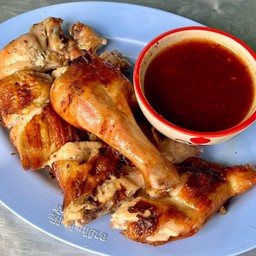 ไก่ย่างวิเชียรครึ่งตัว