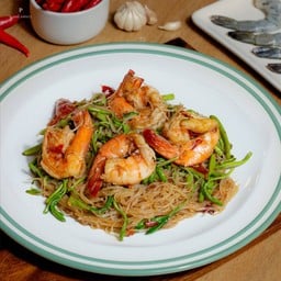 ผัดหมี่กระเฉดกุ้ง