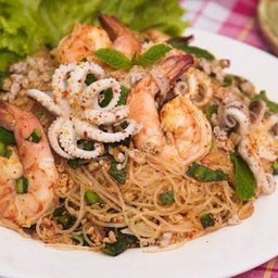ลาบวุ้นเส้นทะเล