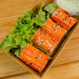 L1 สลัดโรลปูอัด (Crab Stick, Spring Roll) กล่องใหญ่