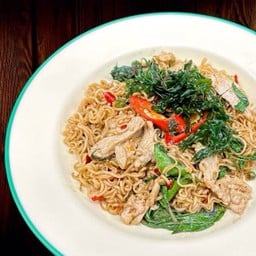 มาม่าผัดขี้เมาหมู(DR)