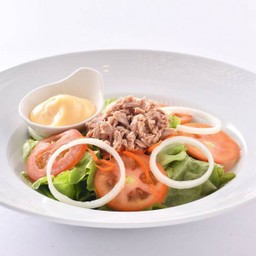 สลัดทูน่า