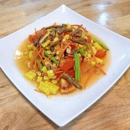 ตำข้าวโพดไข่เค็ม