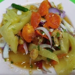 ยำกุ้งแห้ง+เกี่ยมฉ่าย+ไข่แดง