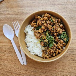 ข้าวกะเพราหมูสับ