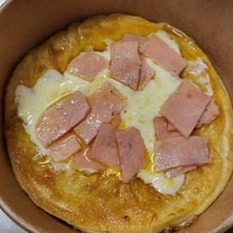 โรตีไข่ดาวแฮมไก่ชีส