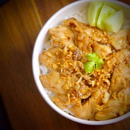 ข้าวไก่กระเทียมพริกไทย(DR)