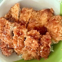 ข้าวหมูทอด